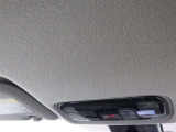新車時発行のメンテナンスノートもしっかり装備されています。