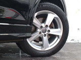 Q2 1.0 TFSI スポーツ 