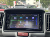 メモリーナビ(テレビ付)搭載で、初めての道や遠出でも安心です!Bluetoothが使えるので、好きな音楽を聴きながら楽しいドライブを♪