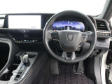 運転席廻りです。