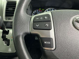 ステアリングスイッチ装備!運転しながら手元でオーディオの操作などができます。