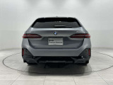 弊社ではオーナー様の安心安全ドライブをサポートさせていただくためにもBMW自動車保険をお勧めしております。