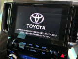 【9インチ ディスプレイオーディオ】大画面ディスプレイへお持ちのスマートフォンと連携して、ナビやbluetoothでの音楽再生が可能です♪デザインはもちろん操作性も良好!別途ナビ機能の取付可能です♪