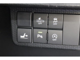 ■衝突回避支援機構■自動車に搭載したレーダーやカメラからの情報をコンピュータが解析し、運転者への警告やブレーキの補助操作などを行います。事故予防に!