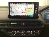 多機能と操作のしやすさを両立した、Honda CONNECT対応のナビディスプレーです。ETC2.0車載器もナビゲーション連動し、スマートフォン用Bluetoothユニット付きです。