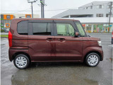 先進安全運転支援システムと4WDになりますのでシーズン通して安心安全のドライブをお楽しみ頂けます!