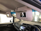 【車内ミラー】日常で使える、嬉しい車内ミラーがついてます!