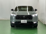 LEDヘッドライトを装備しています。LEDヘッドライトはとても明るく、雨の日や夜間走行も安全・安心です。オートライトコントロール付きで周囲の明るさに応じて自動で点灯・消灯します