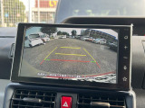 バックカメラ付きでナビを取り付けますと連動し車庫入れもラクラク!