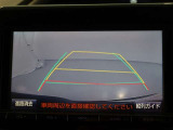 バックカメラが付いているので後方確認しながら安心して駐車することができます。