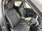 座り心地も言うこと無し。運転席に座った時のファーストインプレッションは「高級感」、遊び心もありながら、高級感も溢れるミニ。