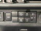 各機能のスイッチ類がセンターに集約され、操作性に優れています♪