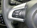 ステアリングスイッチ装備!運転しながら手元でオーディオの操作などができます。