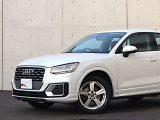Q2 1.0 TFSI スポーツ 
