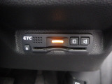 ナビ装着用スペシャルパッケージ●ETC車載器〈ナビゲーション連動〉
