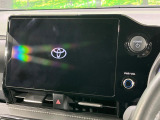 【10.5インチナビ】高級感とインパクトのある大画面ナビを装備。各種オーディオ操作はもちろん、スマホ連携もできる利便性の高いナビです♪