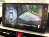 【パノラマモニター】専用のカメラにより、上から見下ろしたような視点で360度クルマの周囲を確認することができます☆死角部分も確認しやすく、狭い場所での切り返しや駐車もスムーズに行えます。