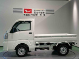 納車前にはプロのメカニックが点検、整備を行いますので安心してお乗り頂けます!!