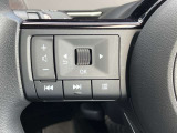 ステアリングスイッチ搭載!ハンドルひとつで手を離さなくても運転中視線をそらさなくても操作が出来て便利です