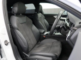 Audi車はどの車種も全てレザーハンドルです。そこにはAudiのこだわりがあり質感の高いレザーでしっかりと手に馴染み、高級感を演出します。