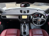 マカン  GTS 4WD 本革シート