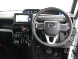 運転席廻りです。