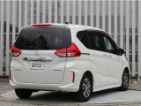 お支払いはホンダクレジットをご利用ください。運転免許所をご持参いただければ審査が可能です。また月々のお支払金額を抑えられるなど、メリットがいっぱいの据え置きクレジットもご用意しております。