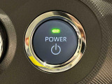 電子カードキーを携帯していれば、ボタンを押すだけでエンジンの始動がスマートに行えます