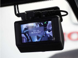 ◆ドライブレコーダー◆映像・音声などを記録する自動車用の装置です。 もしもの事故の際の記録はもちろん、旅行の際の思い出としてドライブの映像を楽しむことができます。