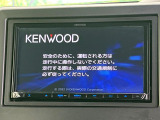 【ナビゲーション】目的地までしっかり案内してくれる使いやすいナビ。Bluetooth接続すればお持ちのスマホやMP3プレイヤーの音楽を再生可能!毎日の運転がさらに楽しくなります!!
