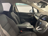 点検整備時に交換が必要な項目(BMW認定指定交換指定部品など)に関しましては、すべて新品の純正部品を使用させていただきます。※点検項目にはBMWコンピューター診断も含まれます。