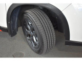 タイヤサイズは225/60R17です
