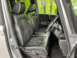 運転席シート廻りは使用感も少なく、良好な状態となっています。丁寧に使われていたことがよくわかりますね。