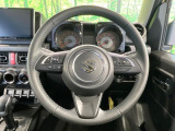 【純正革巻きステアリング】上質な革を使用することで、手にしっかり馴染みとても運転しやすいハンドルです♪