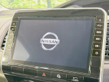 【純正10型ナビ】人気の純正ナビを装備。オーディオ機能も充実しており、Bluetooth接続すればお持ちのスマホやMP3プレイヤーの音楽を再生可能!毎日の運転がさらに楽しくなります!!