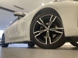 正規認定中古車 全国正規ディーラー保証付/2年・走行距離無制限 ワインレッドレザー シートヒーター 電動トランク ACC レーンキープ アップルカープレイ 前後ドラレコ トップビューカメラ 禁煙