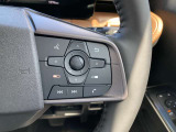 ハンドルにスイッチが付いており、音量やチャンネルを変えることができたり、ハンズフリー通話の応答もお手元で出来ちゃいます♪