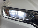 【LEDヘッドライト】LEDヘッドライトは消費電力が少ないので寿命が長いです!明るさも十分で、夜間走行の負担を和らげてくれます!