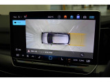 【リヤビューカメラ】【アラウンドビューカメラ】車庫入れなどバックでの駐車に便利。