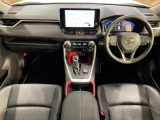 RAV4 2.5 ハイブリッド アドベンチャー オフロードパッケージ II E-Four 4WD 