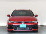 現行型はVWエンブレムが光ります