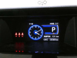 点検整備の上、納車いたします。購入時の安心感に加えてアフターもお任せ♪ディーラーならではのサービス専門スタッフが常駐の整備工場が併設しております。車検・点検整備などアフターサービスも安心です♪