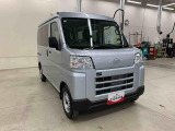 お探しのお車がございましたら、遠慮なく店舗スタッフにご相談ください。カラーやグレードなどをお伝え頂ければ、当社中古車在庫をお調べします。