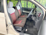 運転席シート廻りは使用感も少なく、良好な状態となっています。丁寧に使われていたことがよくわかりますね。