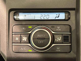車内空調は&rdquo;AUTOエアコン&rdquo;にお任せ。運転に集中出来ますよ!