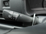 当社は購入後のアフターケアを大切にしております。納車後、1ヶ月無料点検、半年ごとにあんしん点検、12ヶ月法定点検の誘致をします。また車検までの点検をセットにした『ワンダフルパスポート』を販売中です。