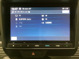 ナビゲーションはフルセグTV、インターナビ対応のGathers純正メモリーナビを搭載しています。Bluetoothオーディオ機能がありますので、スマートフォンなどの音楽も再生できます。