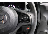 Hondaセンシングの機能のひとつ、アダプティブクルーズコントロール付!アクセルから足を離しても設定したスピードと前車との車間を保ち走行してくれます!車線維持もアシスト☆高速道路で疲労軽減ですね☆
