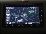 純正スタンダードインターナビ(VXM-204VFi)&バックカメラが装備されているので、普段の使い勝手もロングドライブも快適です。