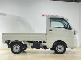 当店では、国家資格を持った整備スタッフがあなたのお車をしっかりサポート!!アフターメンテナンスもすべてお任せ下さい☆
